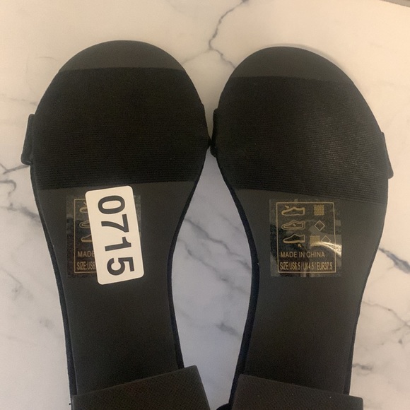 Qupid Black Suede Heels - Picture 3 of 4